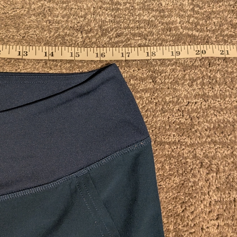 Patagonia Navy Blue Cropped Happy Hike Joggers - Large - Picture 12 of 14